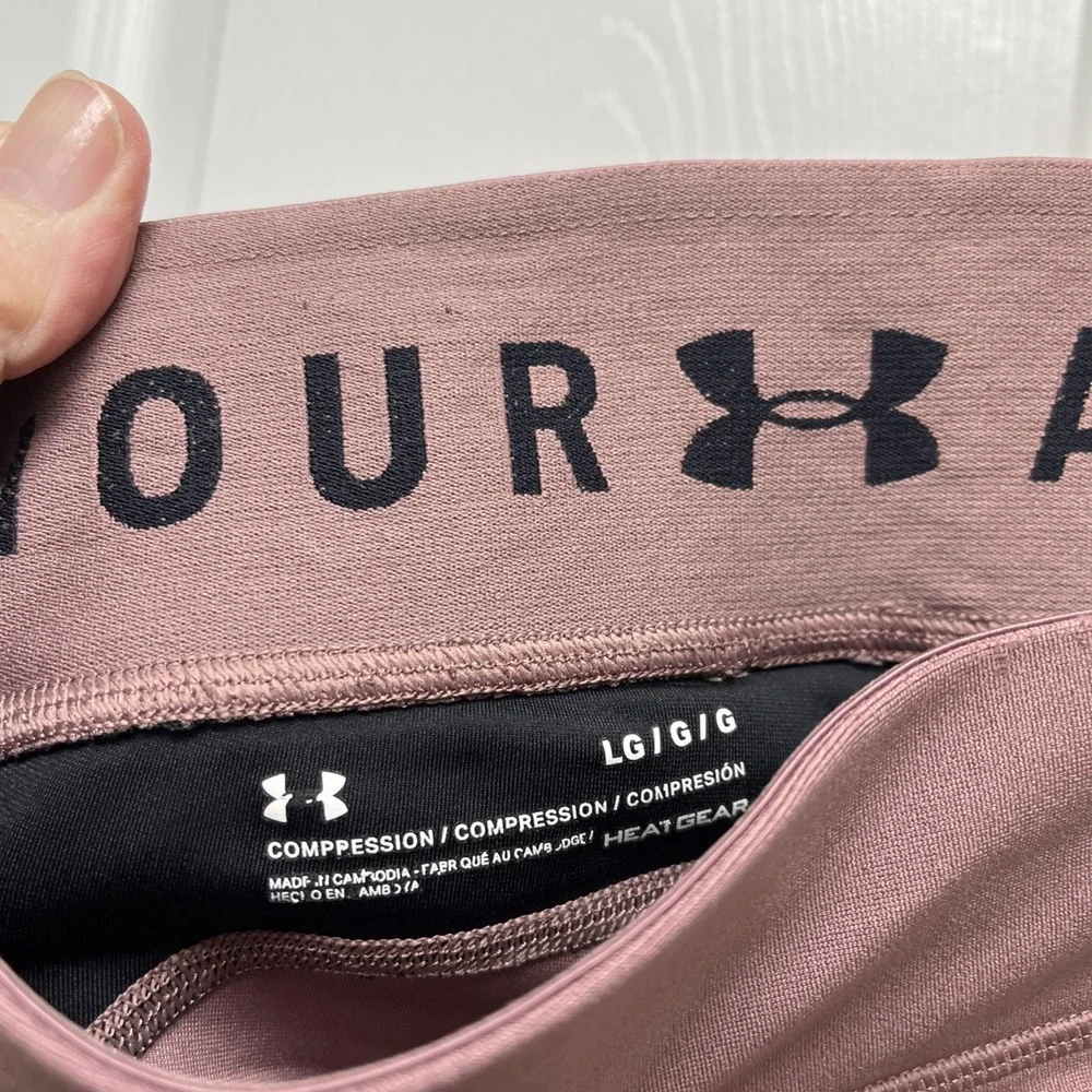 Under Armour Heat Gear Womens Compression Capri Leggings Pink And Black Strips L